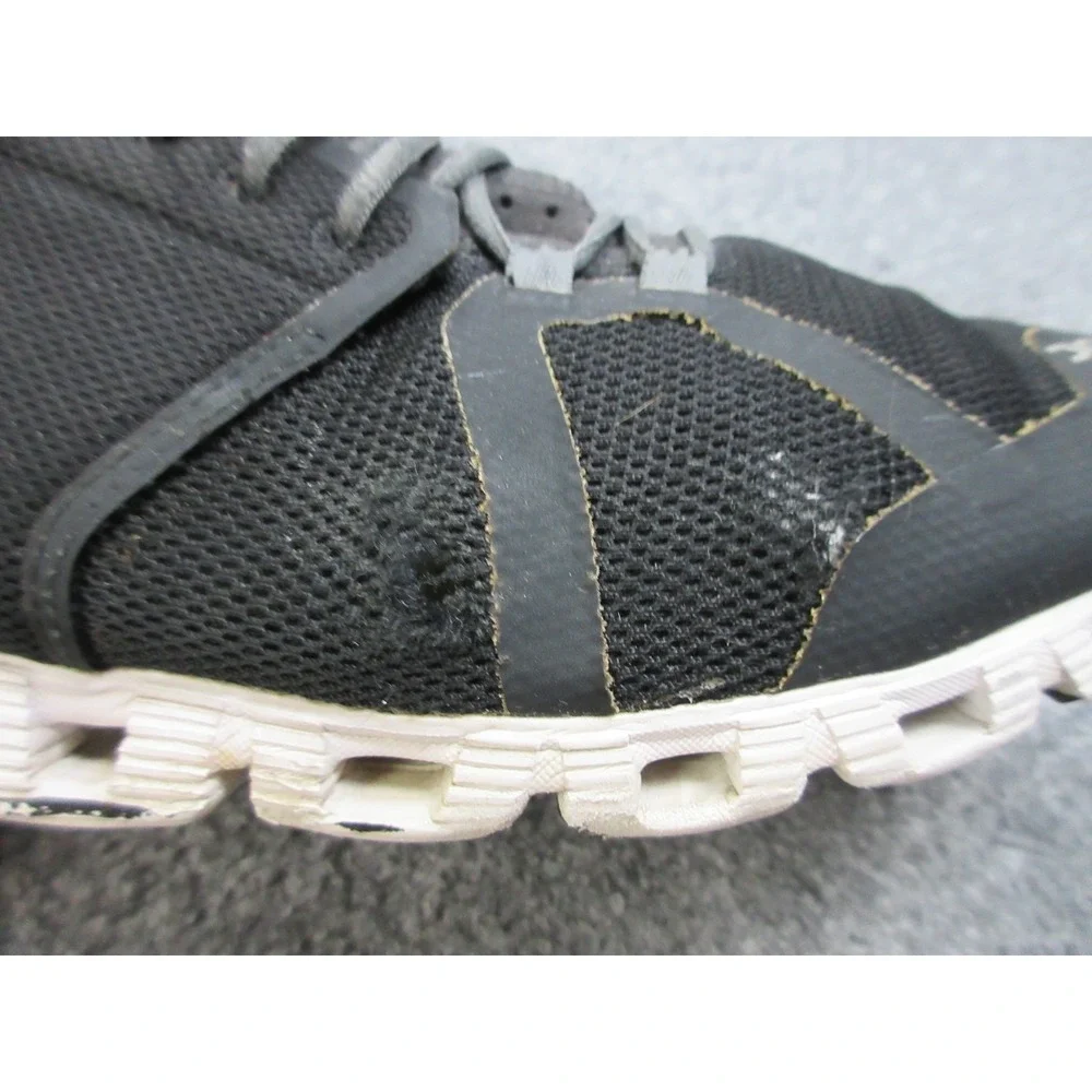 On Cloud Shoes Mens Size 11.5 Swiss Engineering Running Trainers Sneakers